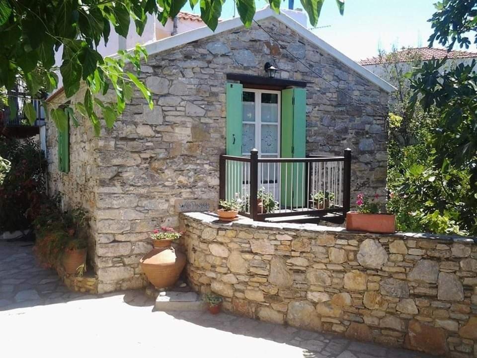 Villa Panayiota Alonnisos Town Bagian luar foto