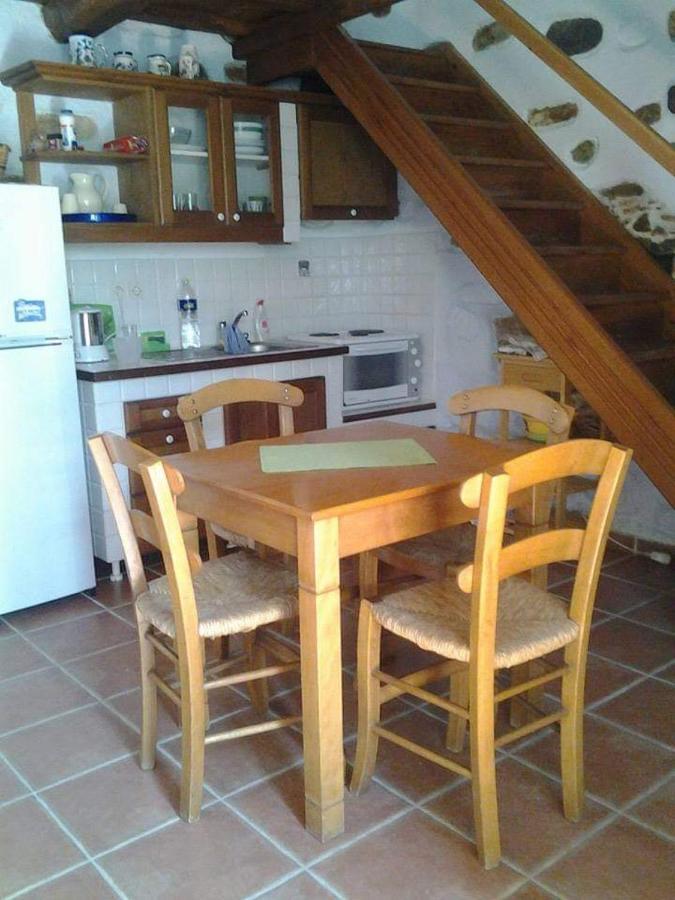 Villa Panayiota Alonnisos Town Bagian luar foto